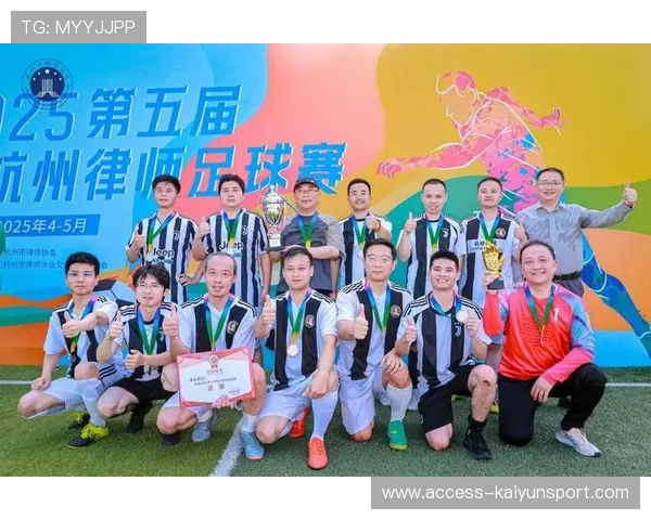 年轻门将突围成主力,俱乐部高层称赞 年轻门将突围成主力,俱乐部高层称赞