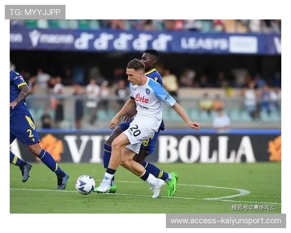 意甲赛场风云突变:博洛尼亚力克那不勒斯,达林加与卢库米双星闪耀