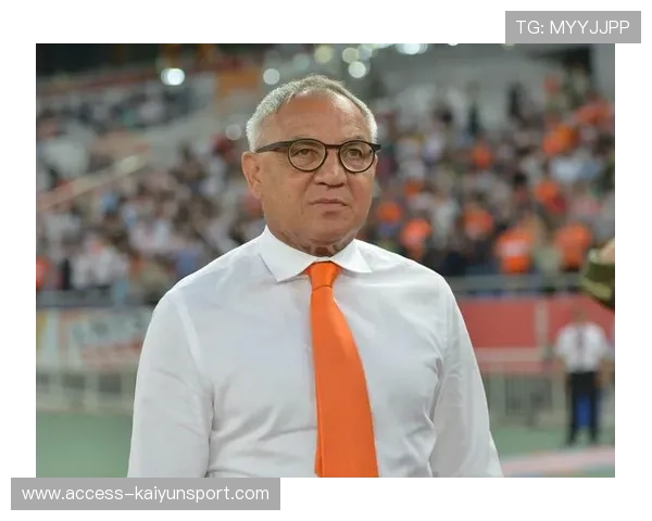 职业球员在长赛季中的体能周期化管理与营养补给